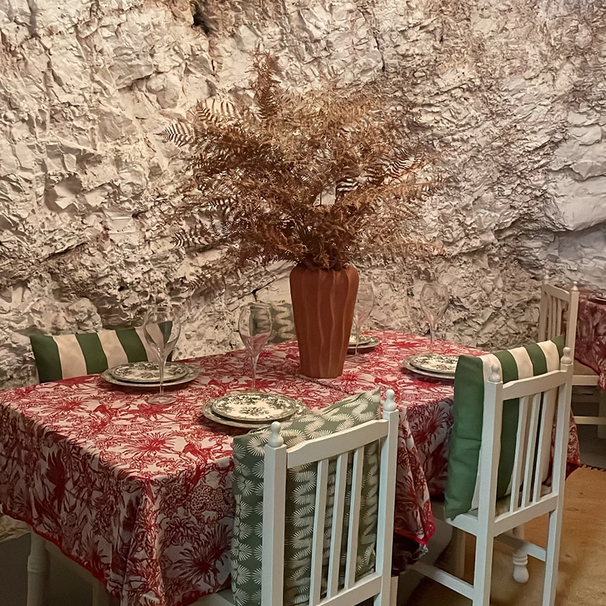 mesa cueva privada casalastra